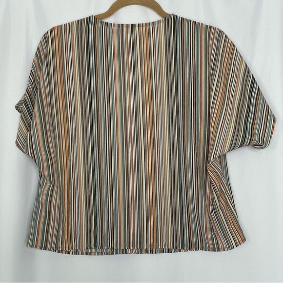 Sadie & Sage Striped Crop Top size Medium - Picture 2 of 7
